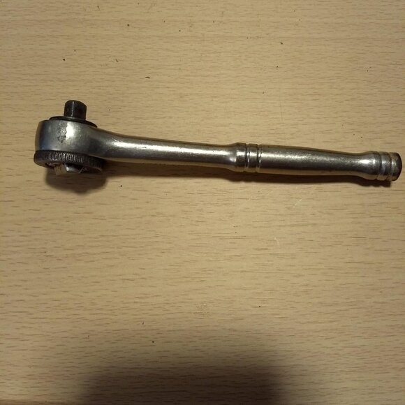 Rachets (2) & Rachet Wrench Set - Picture 2 of 8